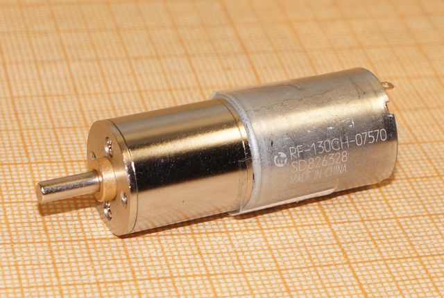 двиг  12В\17x45m53\    5\\RF-130CH-07570\редуктор --- Двигатели