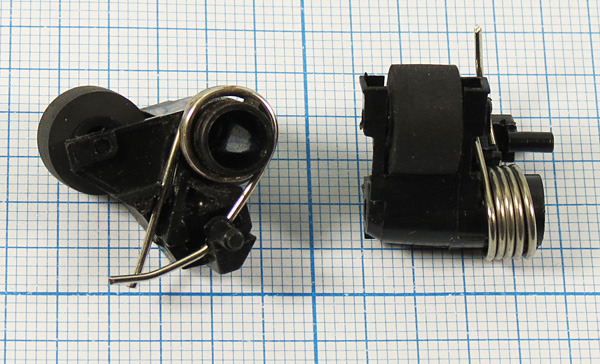 ролик № 18\d10,5x6,5\держ лев/прав\AIWA\ --- Ролики прижимные