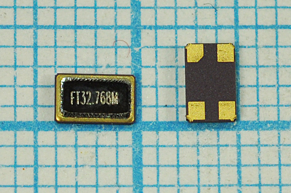 32768 \SMD04025C4\12\ 10\ /-40~85C\SM4S\1Г (FT32.7 --- Кварцевые резонаторы (пьезокерамические, диэлектрические, ПАВ (SAW), резонаторы из других пьезоматериалов)