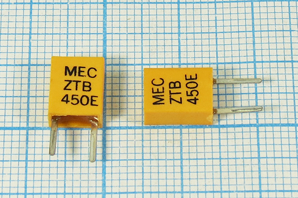 450 \C07x4x09P2\\3000\\ZTB450E\2P-2 (ZTB450E) --- Кварцевые резонаторы (пьезокерамические, диэлектрические, ПАВ (SAW), резонаторы из других пьезоматериалов)