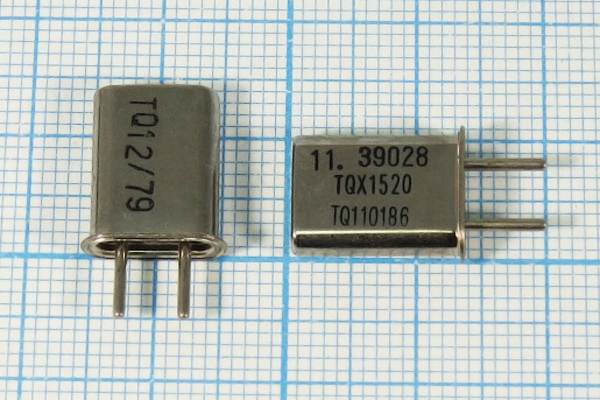 11390,28 \HC42U\32\\\\ХСР 1Г (TQX1520) --- Кварцевые резонаторы (пьезокерамические, диэлектрические, ПАВ (SAW), резонаторы из других пьезоматериалов)