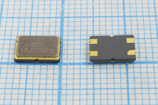 10000 \SMD07050C4\16\ 10\ 30/-40~85C\SMD0705(4P)\1 --- Кварцевые резонаторы (пьезокерамические, диэлектрические, ПАВ (SAW), резонаторы из других пьезоматериалов)