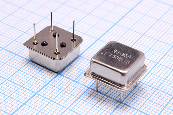 гк 1450 \\HALF\T/CM\3,3В\MO-26B-S\MEC --- Кварцевые генераторы