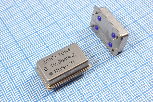 гк 19084 \\FULL\TTL\5В\DOC-20NA\KDS бу --- Кварцевые генераторы