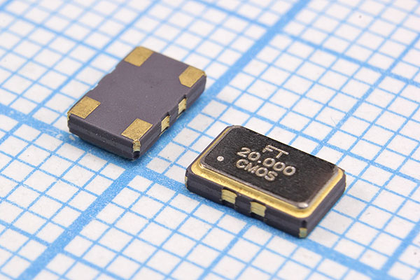 гк 20000 \VCTCXO\SMD05032C4\CM\3,3В\FVTO_SM5C\FT --- Кварцевые генераторы