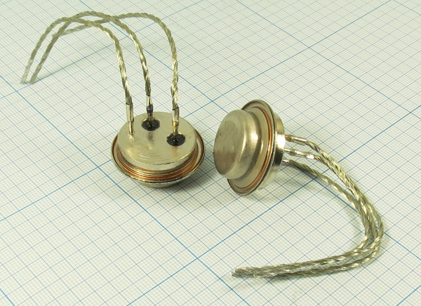 Тиристор\  200 \   5А\КТЮ-3-18\КУ203И\[2У203И] --- Тиристоры