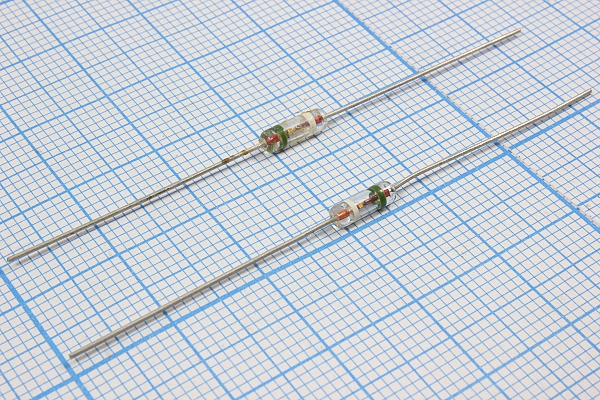 Дстаб    3,9\0,3Вт\КС139А\[2С139А] --- Стабилитроны