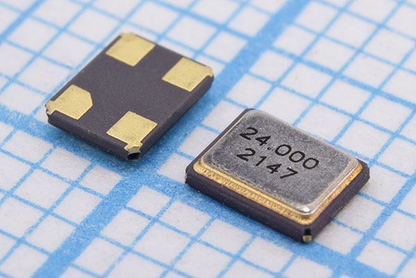24000 \SMD03225C4\10\ 10\ 20/-40~85C\XMD\1Г CREC --- Кварцевые резонаторы (пьезокерамические, диэлектрические, ПАВ (SAW), резонаторы из других пьезоматериалов)
