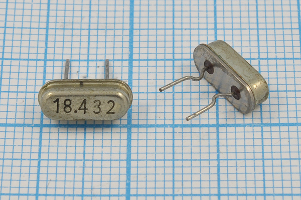 18432 \HC49S3-LWF\30\\\\1Г 7мм (18.432) --- Кварцевые резонаторы (пьезокерамические, диэлектрические, ПАВ (SAW), резонаторы из других пьезоматериалов)