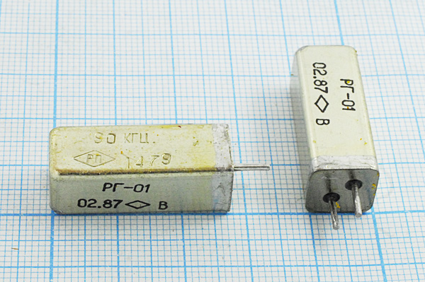 90 \УД\\  7,5\200/-55~65C\РГ01-15ЖЧ\1Г --- Кварцевые резонаторы (пьезокерамические, диэлектрические, ПАВ (SAW), резонаторы из других пьезоматериалов)
