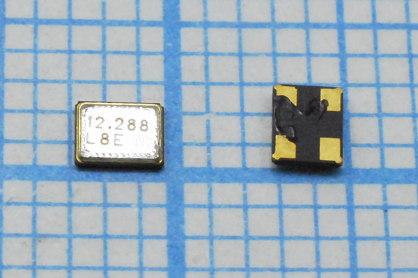 12288 \SMD02520C4\ 8\ 10\ 15/-40~85C\SMD2520\1Г --- Кварцевые резонаторы (пьезокерамические, диэлектрические, ПАВ (SAW), резонаторы из других пьезоматериалов)