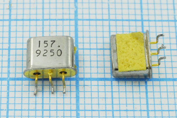 157925 \UM5-3\\\\\бу (157.925) --- Кварцевые резонаторы (пьезокерамические, диэлектрические, ПАВ (SAW), резонаторы из других пьезоматериалов)