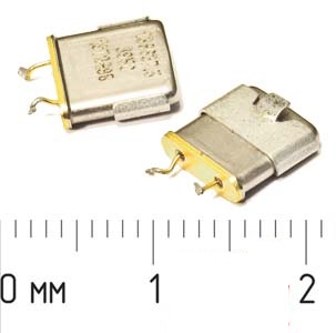 146125 \SMC-UM1-2\\\\\SLIM бу --- Кварцевые резонаторы (пьезокерамические, диэлектрические, ПАВ (SAW), резонаторы из других пьезоматериалов)