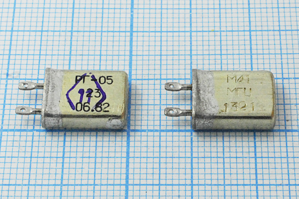 41000 \МВ\S\ 15\ 30/-40~85C\РГ05МВ-14ДС\3Г --- Кварцевые резонаторы (пьезокерамические, диэлектрические, ПАВ (SAW), резонаторы из других пьезоматериалов)