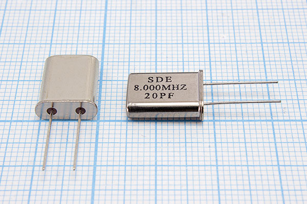 8000 \HC49U\20\ 30\\49U[SDE]\1Г (SDE8000 20PF) --- Кварцевые резонаторы (пьезокерамические, диэлектрические, ПАВ (SAW), резонаторы из других пьезоматериалов)