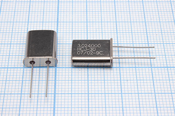 3024 \HC49U\30\ 30\ 50/-20~70C\S[HC49U]\1Г (HCJ30) --- Кварцевые резонаторы (пьезокерамические, диэлектрические, ПАВ (SAW), резонаторы из других пьезоматериалов)