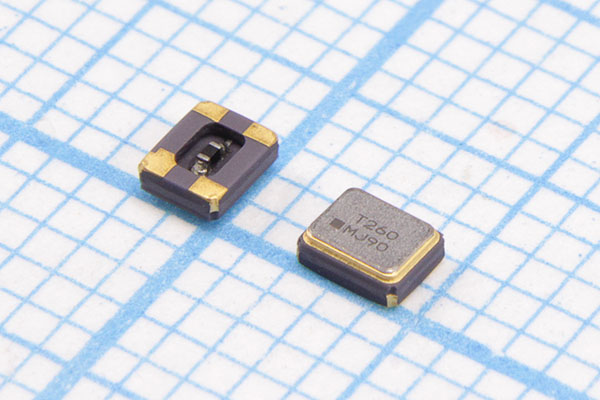 26000 \SMD02520C4\ 7\ 10\ 10/-30~85C\XRA\+термист --- Кварцевые резонаторы (пьезокерамические, диэлектрические, ПАВ (SAW), резонаторы из других пьезоматериалов)