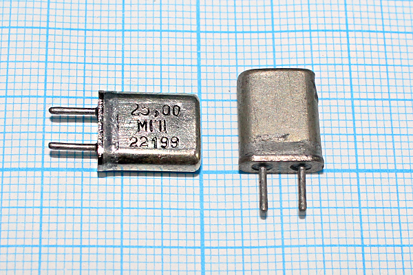 25000 \HC25U\\\\МА\3Г --- Кварцевые резонаторы (пьезокерамические, диэлектрические, ПАВ (SAW), резонаторы из других пьезоматериалов)