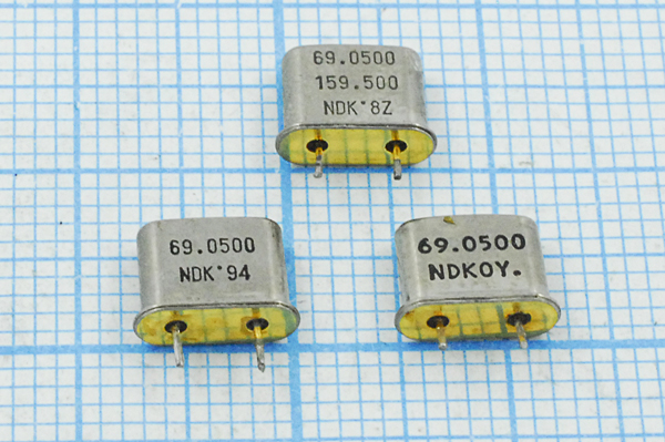 69050 \UM5\\\\\3Г бу [159500] NDK --- Кварцевые резонаторы (пьезокерамические, диэлектрические, ПАВ (SAW), резонаторы из других пьезоматериалов)