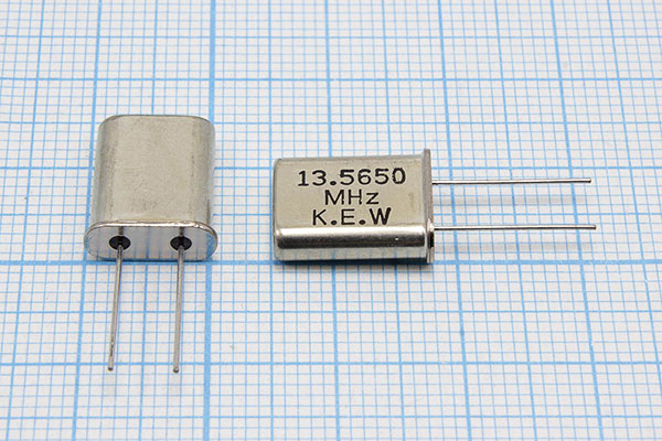 13565 \HC49U\20\\\\1Г (KEW) --- Кварцевые резонаторы (пьезокерамические, диэлектрические, ПАВ (SAW), резонаторы из других пьезоматериалов)