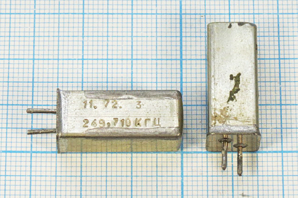 249,71 \УГ\\\\\1Г 11x11x25 --- Кварцевые резонаторы (пьезокерамические, диэлектрические, ПАВ (SAW), резонаторы из других пьезоматериалов)