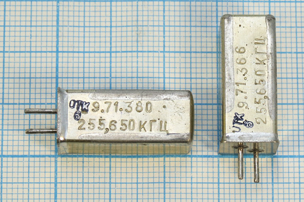 255,65 \УГ\\\\\1Г 11x11x25 --- Кварцевые резонаторы (пьезокерамические, диэлектрические, ПАВ (SAW), резонаторы из других пьезоматериалов)
