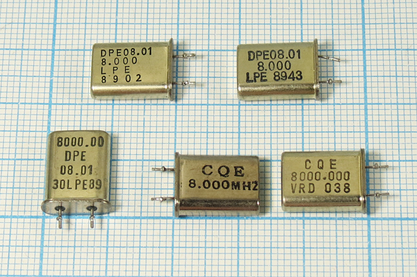 8000 \HC49U\30\ 10\\\1Г бу (DPE 08.01 8.000 LPE) --- Кварцевые резонаторы (пьезокерамические, диэлектрические, ПАВ (SAW), резонаторы из других пьезоматериалов)
