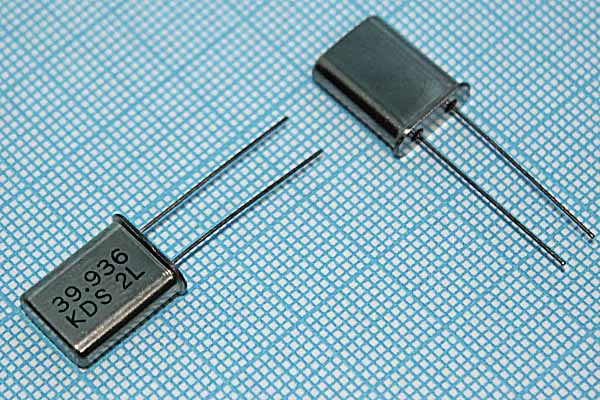 39936 \HC49U\20\ 30\ /-10~60C\HC-49U[KDS]\3Г (KDS --- Кварцевые резонаторы (пьезокерамические, диэлектрические, ПАВ (SAW), резонаторы из других пьезоматериалов)
