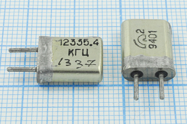 12335,4 \HC25U\\\\МА\1Г --- Кварцевые резонаторы (пьезокерамические, диэлектрические, ПАВ (SAW), резонаторы из других пьезоматериалов)