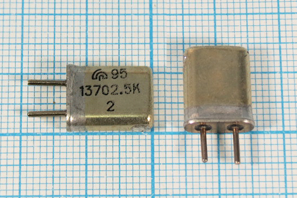 13702,5 \HC25U\\\\МА\1Г --- Кварцевые резонаторы (пьезокерамические, диэлектрические, ПАВ (SAW), резонаторы из других пьезоматериалов)