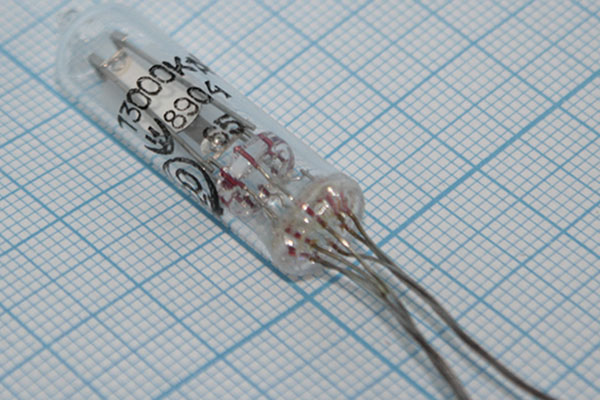 13000 \ ЭГ\\\\\10x37 --- Кварцевые резонаторы (пьезокерамические, диэлектрические, ПАВ (SAW), резонаторы из других пьезоматериалов)