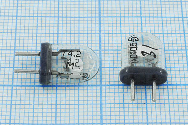 74200 \КА\\\\\5Г --- Кварцевые резонаторы (пьезокерамические, диэлектрические, ПАВ (SAW), резонаторы из других пьезоматериалов)