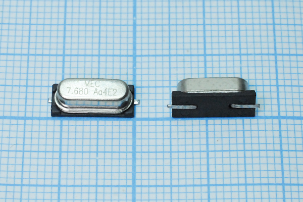 7680 \SMD49S4\S\\\SMD49S\1Г (MEC7.680 Ad4E2) --- Кварцевые резонаторы (пьезокерамические, диэлектрические, ПАВ (SAW), резонаторы из других пьезоматериалов)