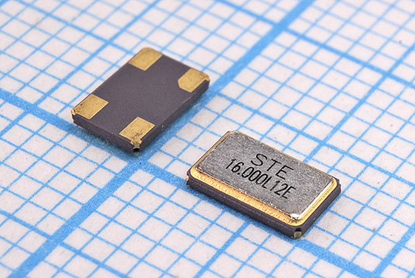16000 \SMD05032C4\12\ 10\ 30/-40~85C\S5032\1Г --- Кварцевые резонаторы (пьезокерамические, диэлектрические, ПАВ (SAW), резонаторы из других пьезоматериалов)