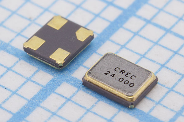 24000 \SMD02520C4\ 8\ 15\ 20/-40~85C\XME\1Г CREC --- Кварцевые резонаторы (пьезокерамические, диэлектрические, ПАВ (SAW), резонаторы из других пьезоматериалов)