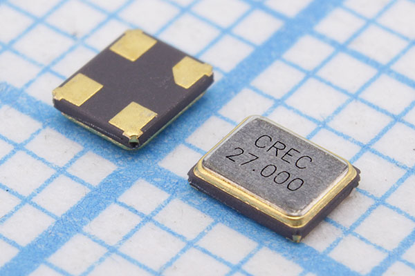 27000 \SMD02520C4\20\ 20\ 20/-20~70C\XME\1Г CREC --- Кварцевые резонаторы (пьезокерамические, диэлектрические, ПАВ (SAW), резонаторы из других пьезоматериалов)