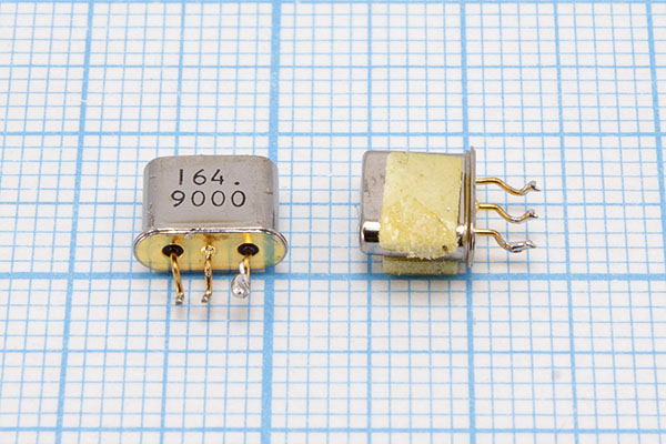 164900 \UM5-3\\\\\ бу NDK --- Кварцевые резонаторы (пьезокерамические, диэлектрические, ПАВ (SAW), резонаторы из других пьезоматериалов)