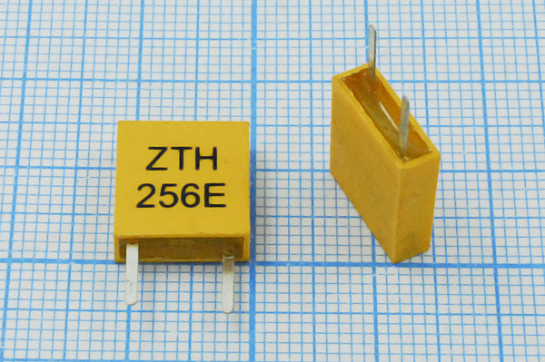 256 \C11x4x13P2\\3000\\ZTH256E\2P-1 --- Кварцевые резонаторы (пьезокерамические, диэлектрические, ПАВ (SAW), резонаторы из других пьезоматериалов)
