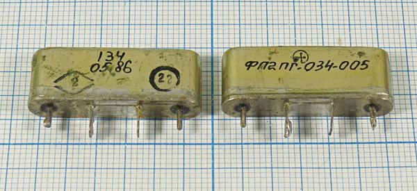 ф 9000 \пол\\30,2x6,2x11,5\\ФП2ПГ-034-005\\ --- Кварцевые фильтры (диэлектрические, пьезокерамические, ПАВ (SAW), ФЭМ, фильтры из других пьезоматериалов)