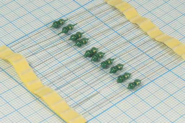 индук   0,10мкГн\ 0,70А\AXI3,0x 6,0\\\\\EC24\ --- Дроссели(катушки индуктивности)