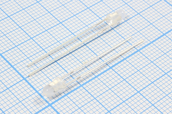 СД сборка   3 x 5\кр&зел\ 20&30\50\\FYL-3017EGW1A\ --- Светодиоды постоянного свечения